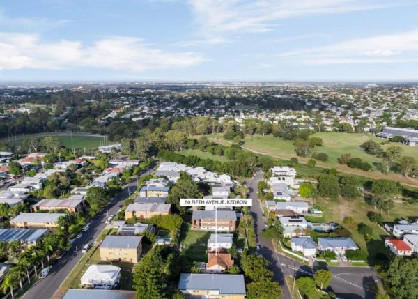 50 Fifth Avenue, Kedron